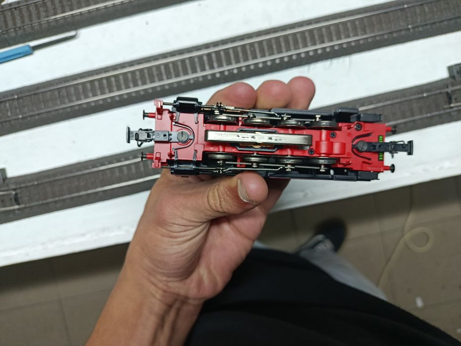 Märklin H0 BR 81 005 Digital – Luzes a funcionar