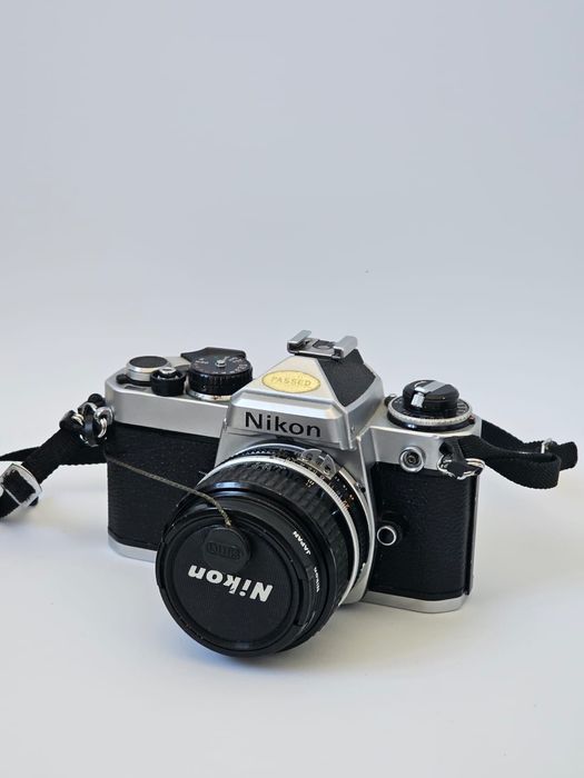 Nikon FE (sem objetiva)