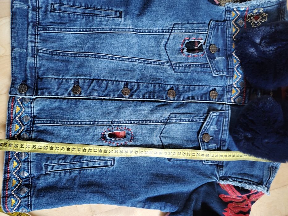 Ocieplana kurtka jeansowa Desigual - r.42 (nowa bez metki)