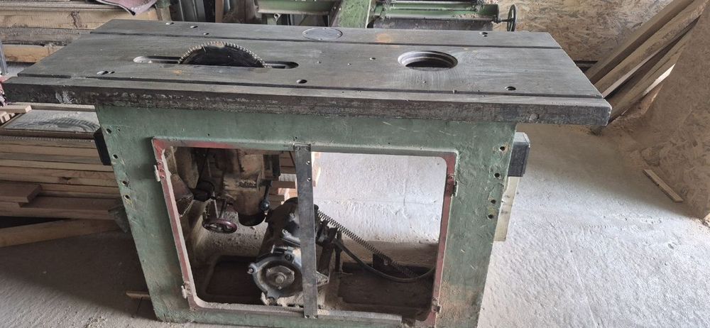 Деревоброні станки