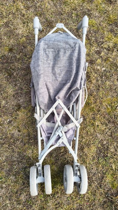Wózek spacerowy Lionelo Irma Grey/Dark Grey
