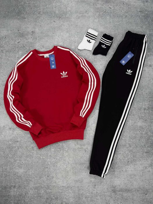 Спортивний костюм чоловічий adidas весна-літо-осінь +2 пари шкарпеток
