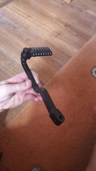 Идеально нова лапка для кік стартера