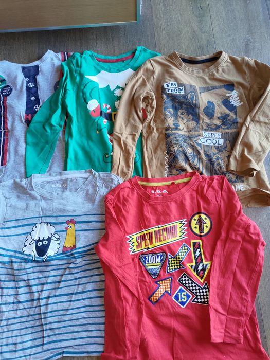 Zestaw 7 koszulek z długim rękawem dla chłopca rozmiar 122