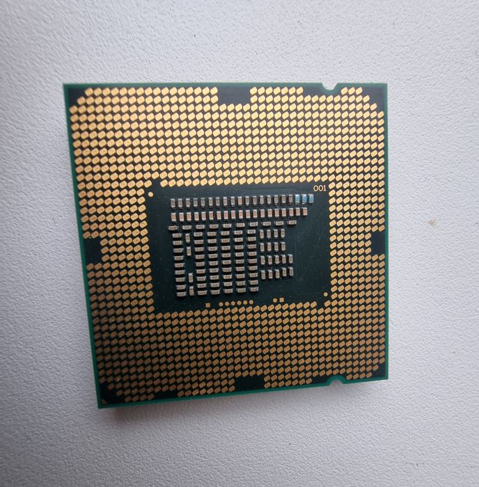 Intel Core i3 2100 + HD graphics