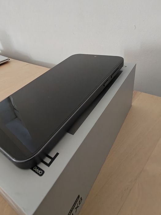 OPPO FIND X8 Para Venda