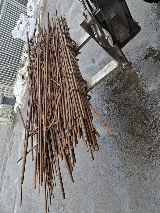 Pręty zbrojeniowe różne długości i grubości