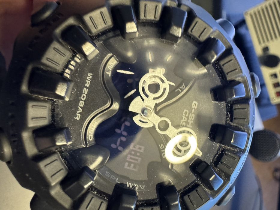 Casio G Shock GA-V01-1AER