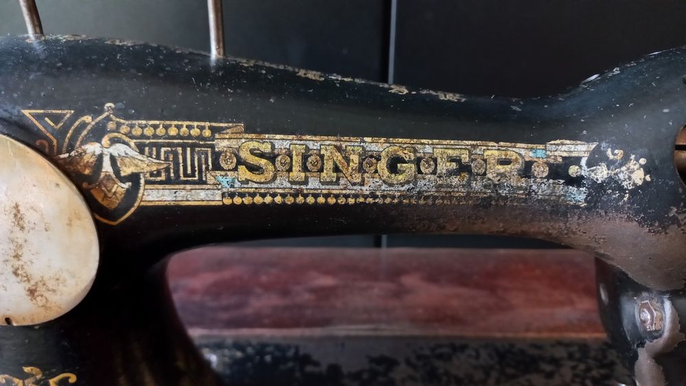 Máquina de costura Singer vintage