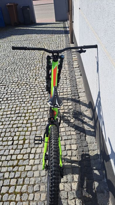 Specialized demo 8
