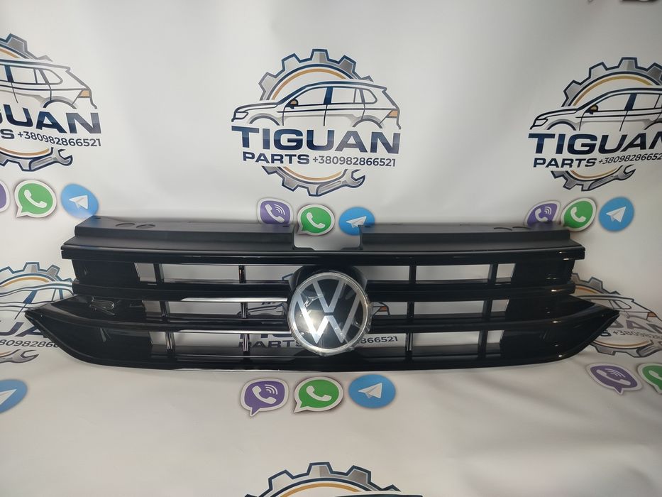 Решітка радіатора VW Tiguan R-Line 2021-2024(Black Style / Повністю чорний глянець / Антихром) 5NN 853 651 AE