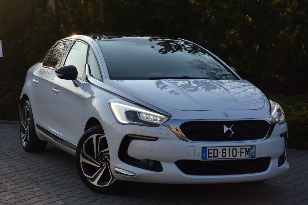 Citroën DS5 % BIAŁA PERŁA % FULL LED % panorama % NAVI % kamera