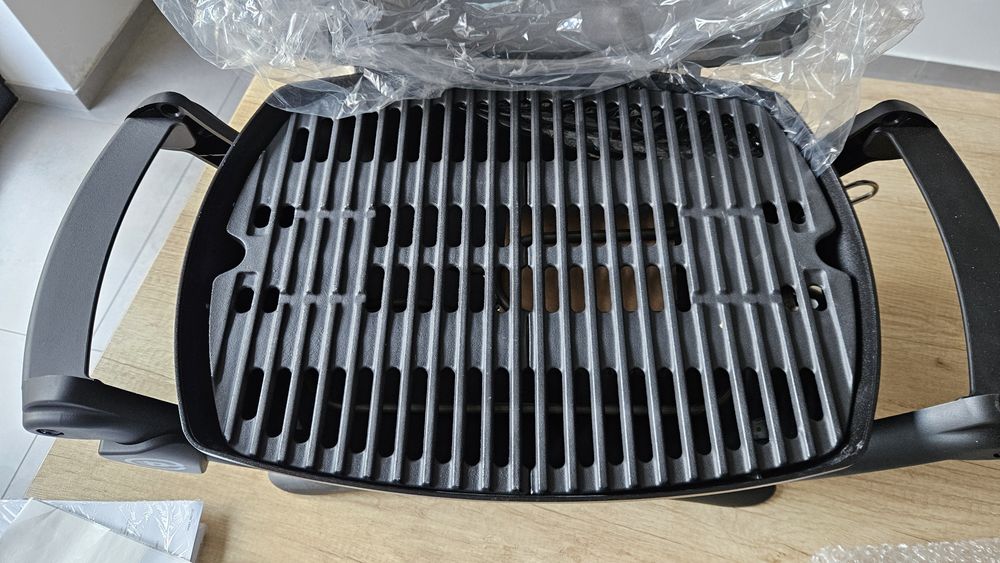 Grill Weber Q1400 Q 1400 nowy