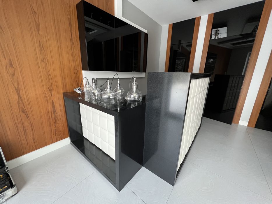 Meble barowe (lakierowane+ pikowanie)