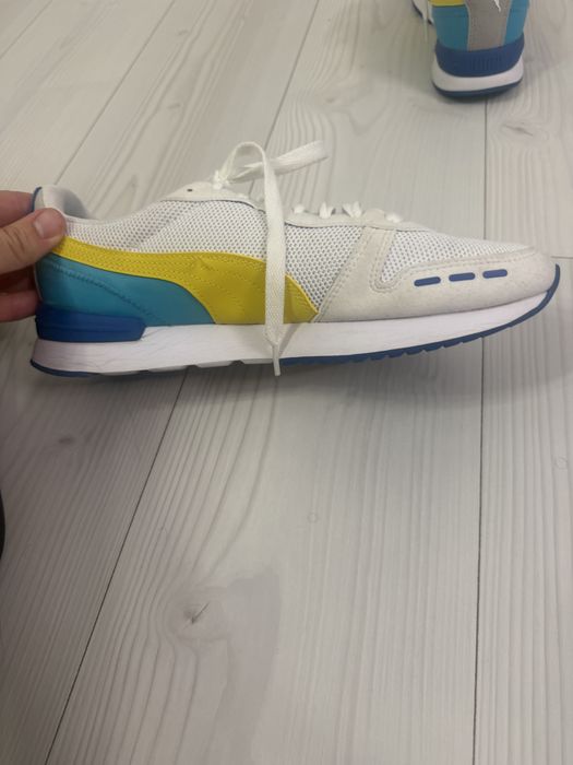 Продам кроссовки Puma
