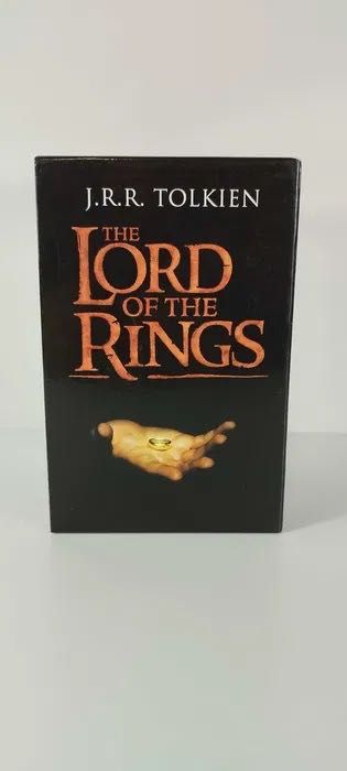 The Lord of the Rings J.R.R. Tolkien - Caixa 7 Volumes HarperCollins