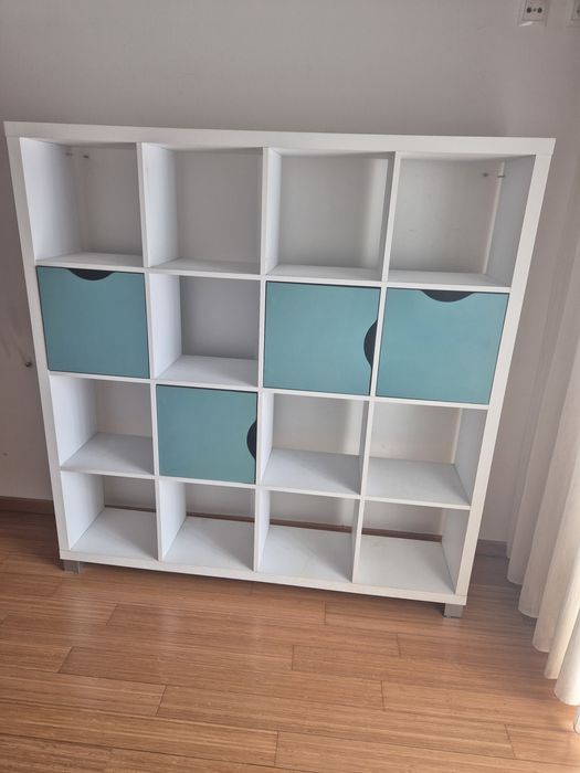 KALLAX estante branco 147x147 IKEA