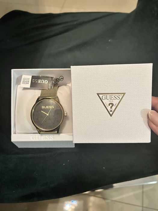 Zegarek Guess  na gwarancji jak nowy