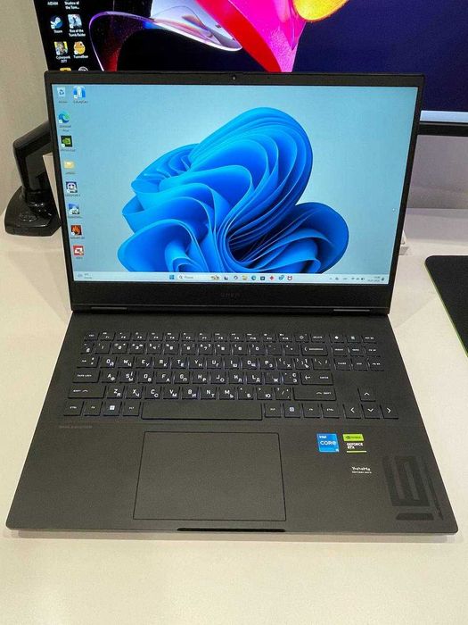 HP Omen 16 144Hz Intel i5-13420H 16 DDR 5 Ram  512 SSD RTX 4050