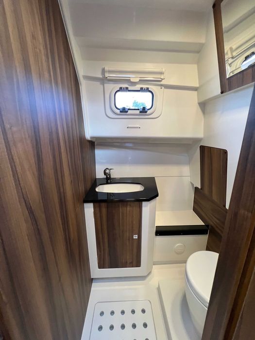 Nowa łódź motorowa Nautic 990 Houseboat 7 osobowa 60-250 KM_Eskapader