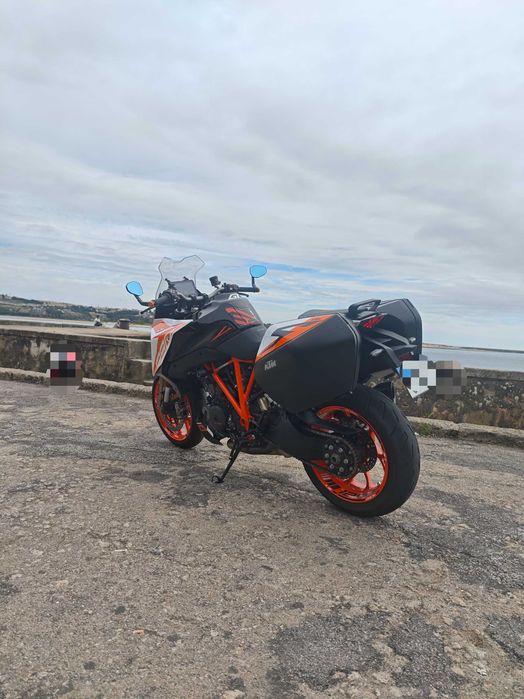 KTM 1290 super duke GT