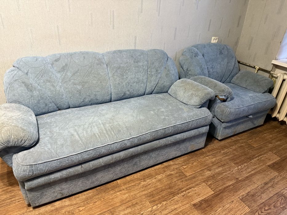 Продам диван и кресло