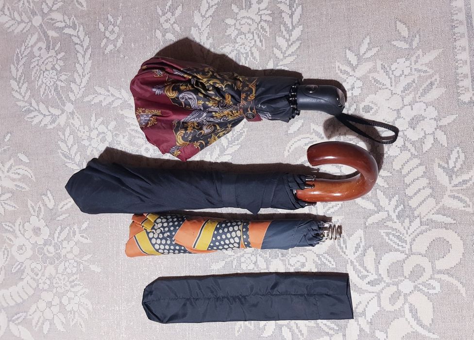 Зонты, б/у, дёшево