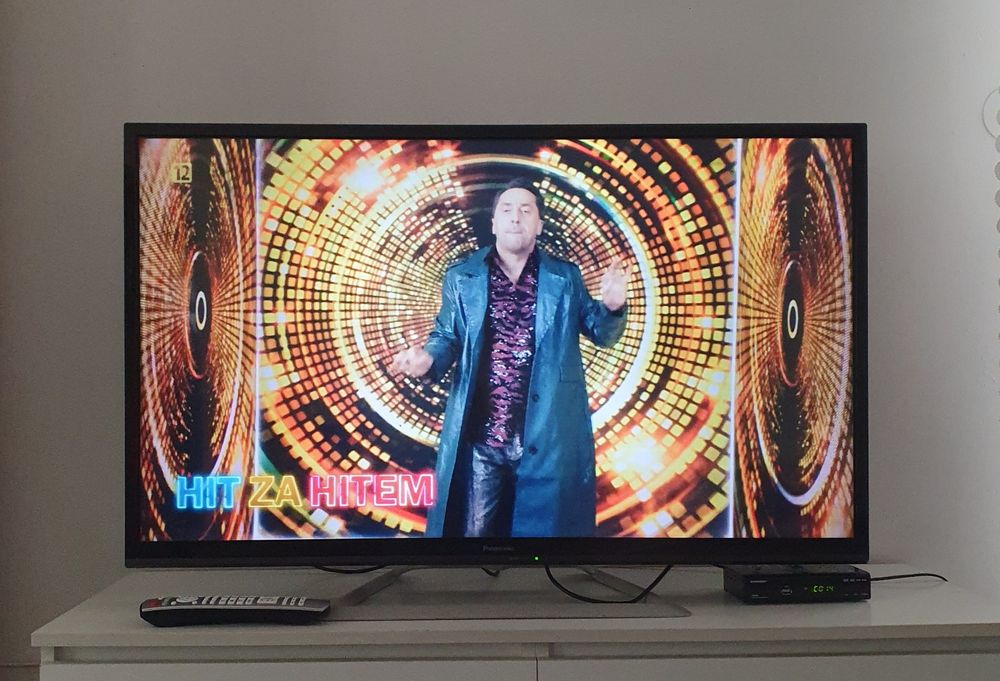 Telewizor PANASONIC 42cali