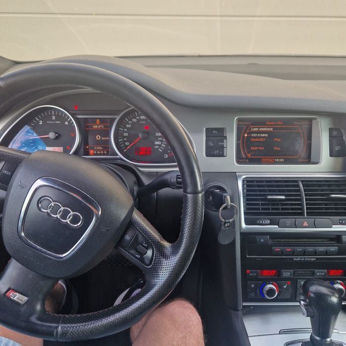 Audi Q7  3.0 TDI  2008
