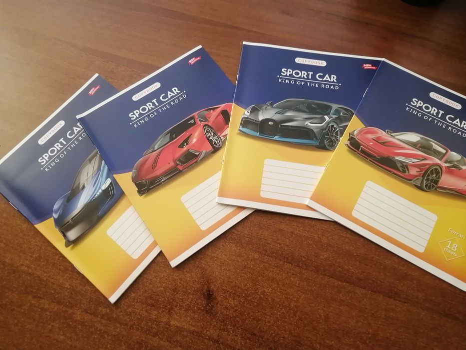 Зошити в клітинку 18 аркушів з машинами, гарної якості