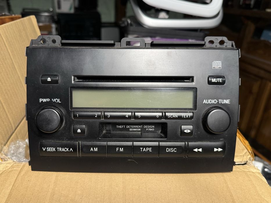 Авто магнітола Tayota