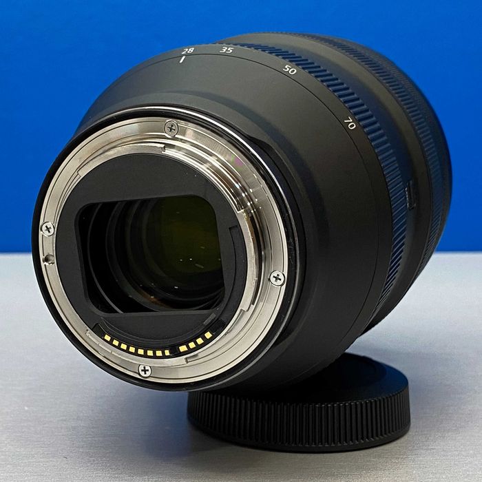 Canon RF 28-70mm f/2 L USM