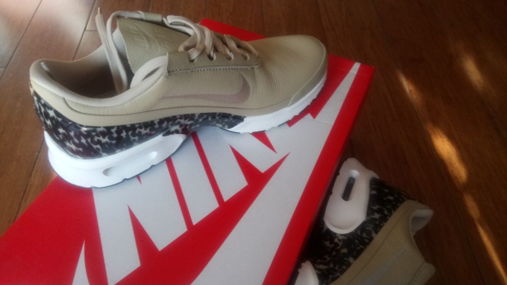 NIKE sneakersy skórzane AIR MAX JEWELL LX WMNS 38