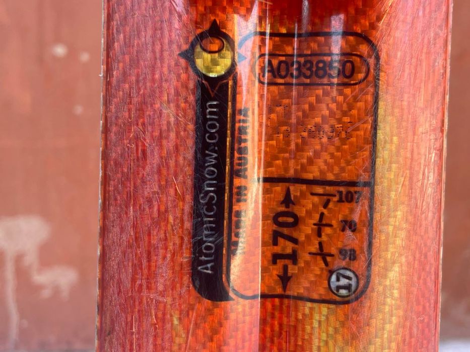 Продам гірські лижі Atomic Beta Ride  з кріпленнями