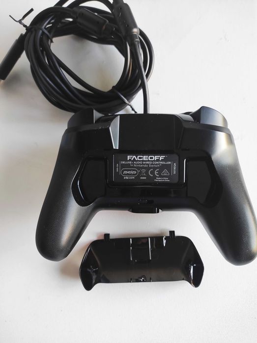 PDP Faceoff Deluxe Pro Controller – 2.4M Cable – Nintendo Switch64752166130947124