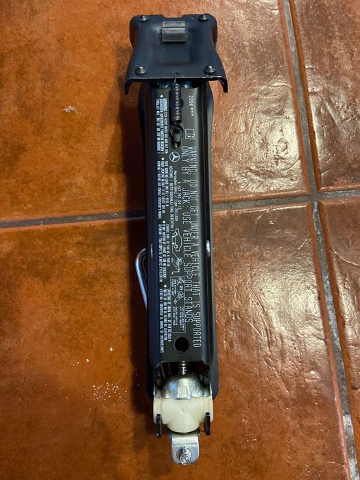 Macaco para mercedes classe ,c,a,e