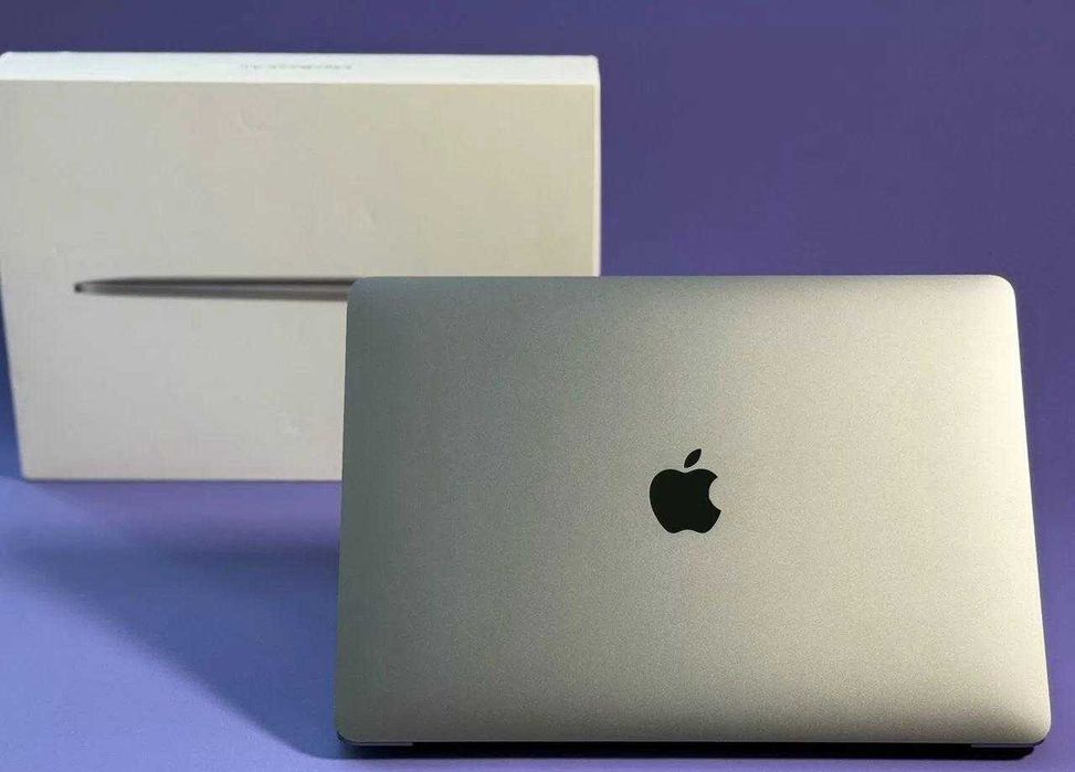 Macbook Air 13 M1 8/256gb