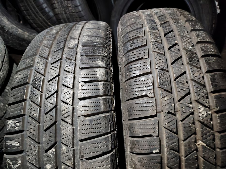 235 65R18 Continental