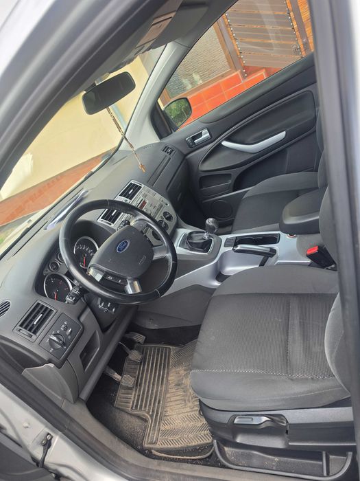 Ford Kuga 2.0 TDCI 140KM - 2012/13 Klimatyzacja Hak