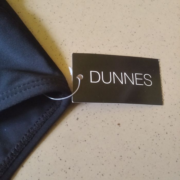 Strój kąpielowy rozmiar XL Dunnes czarny