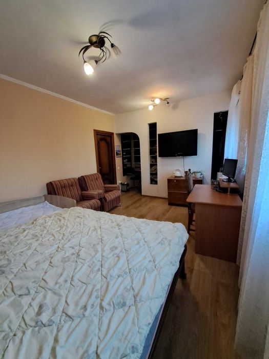 Терміновий продаж! Продам дуплекс 125,1 м2 з гаражем в центрі міста.