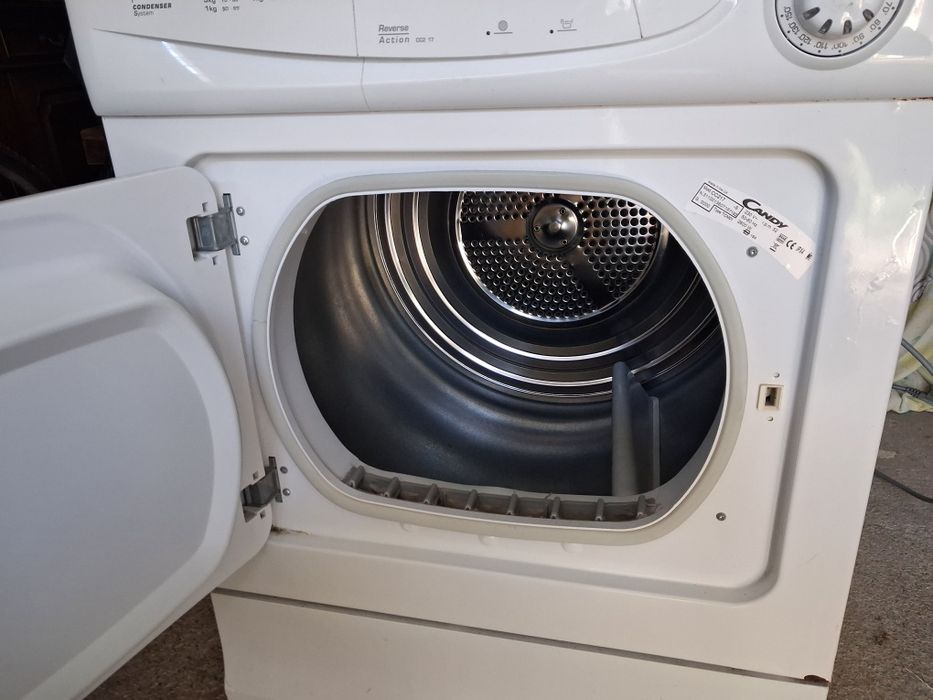 Máquina secar roupa