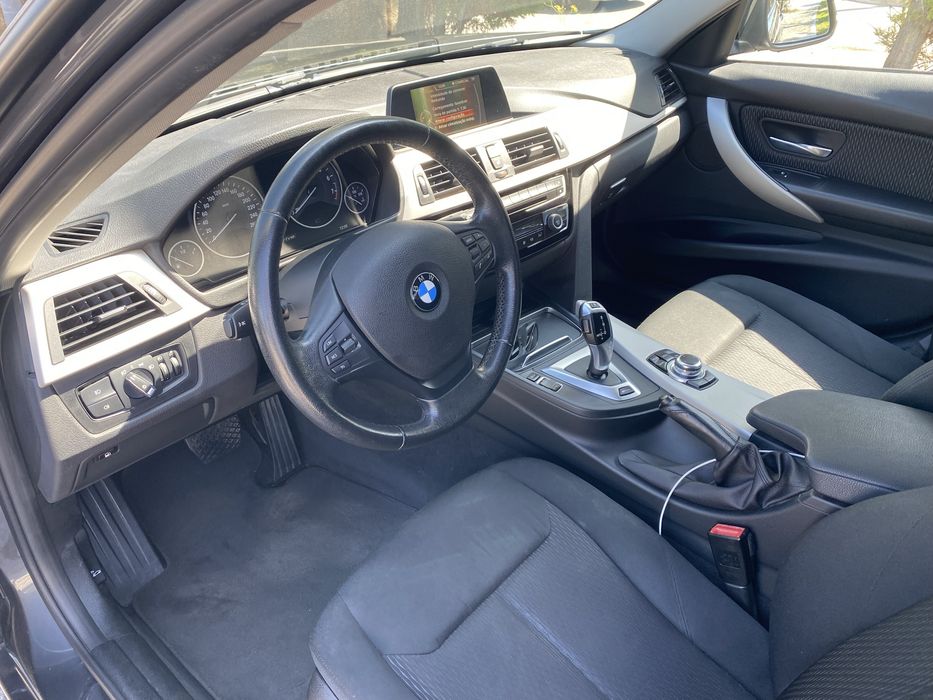 BMW 330 e iPerformance Advantage