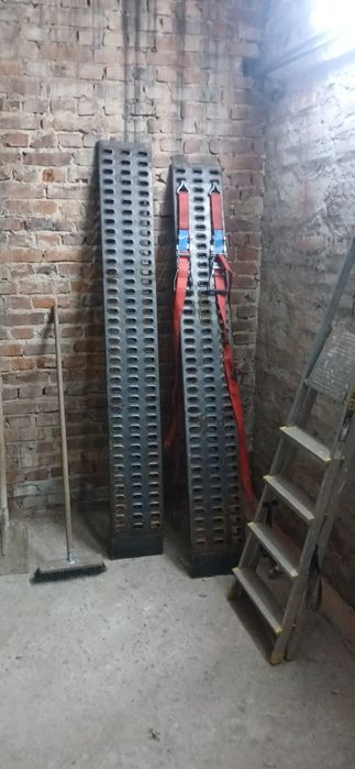 Najazdy 2m nowe do 3 ton spokojnie solidna konstrukcja