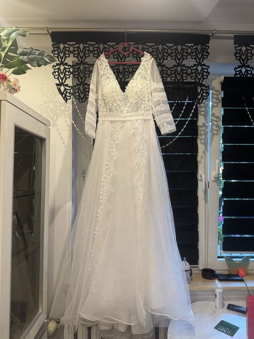 Suknia ślubna  ksieżniczka