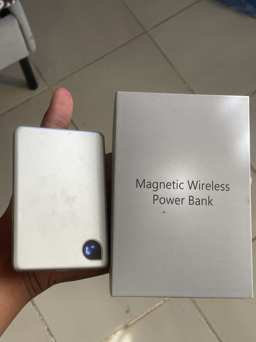 Vendo power bank magnética