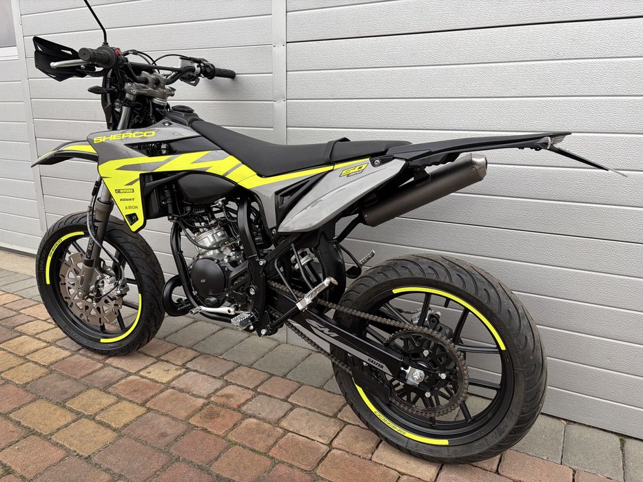 Sherco 50 SM-R 2025r Jak nowe! FLUO Supermoto sherco 50 am6 cross 50cc