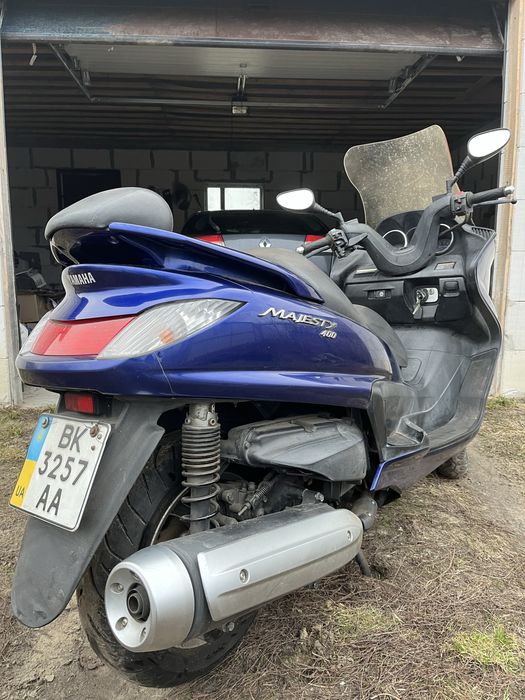 Мотоцикл Yamaha YP400 Majesty синій