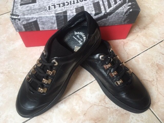 Натуральна шкіра кеди Botticelli, Італія