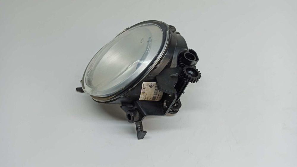 FAROL DE NEVOEIRO ESQUERDO VOLKSWAGEN TOUAREG (7LA) V6
